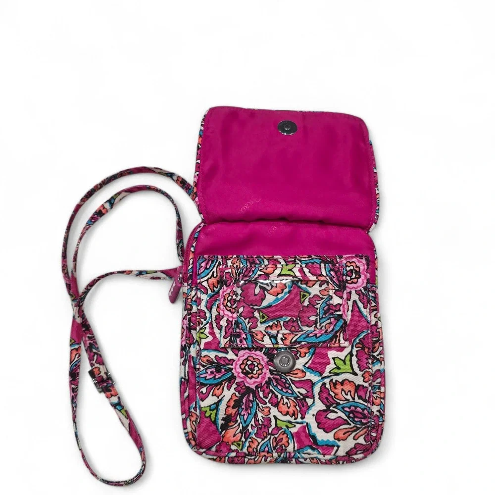 Vera Bradley Pink Floral Paisley RFID All in One Crossbody Bag 20752-L13 - Picture 4 of 10